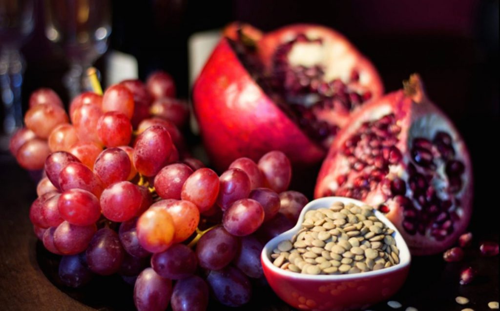 Red Grapes & Pomegranate